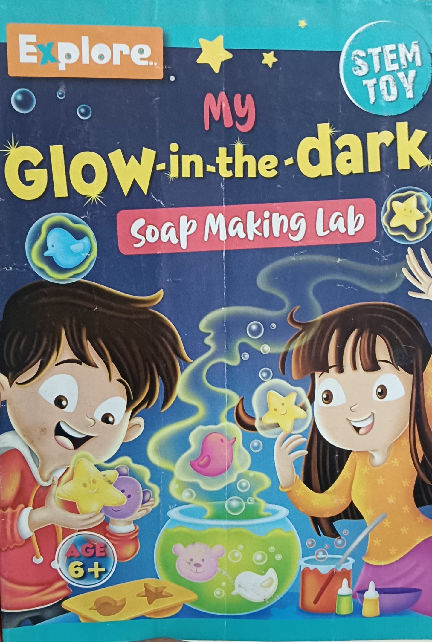 Eksplore My Glow In The Dark Soap Making Lab